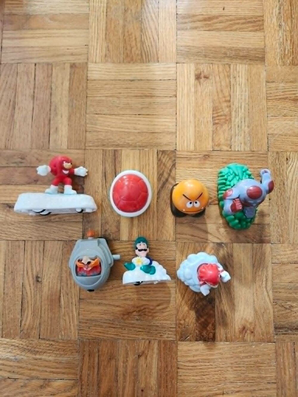 Lot of McDonald's Video Game Toys Sonic Super Mario Luigi